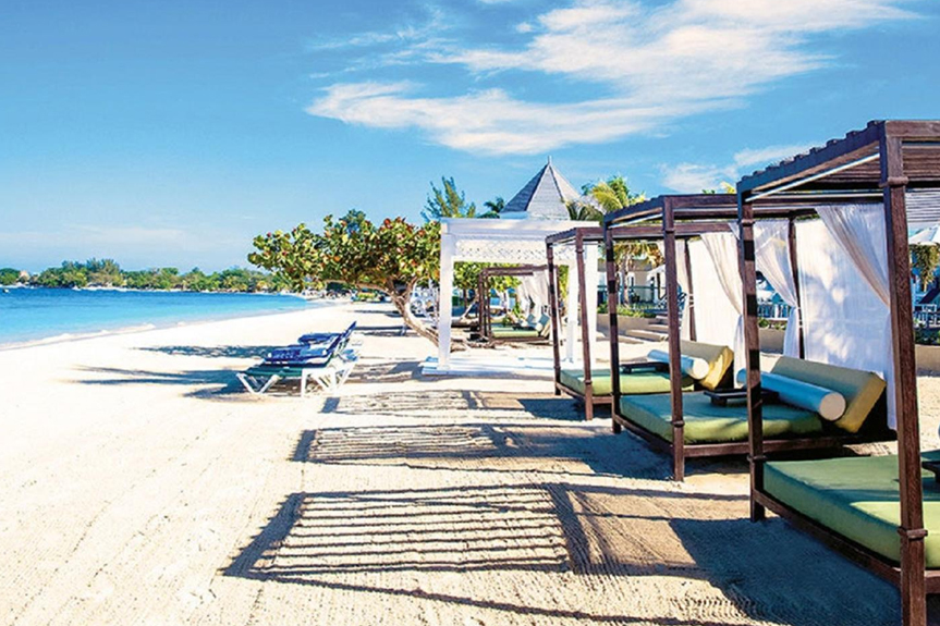 Azul Beach Resort Negril by Karisma thumbnail 3
