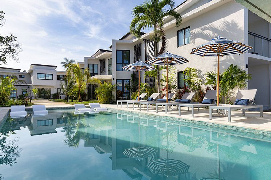 Firefly Beach Cottages & Suites image 1
