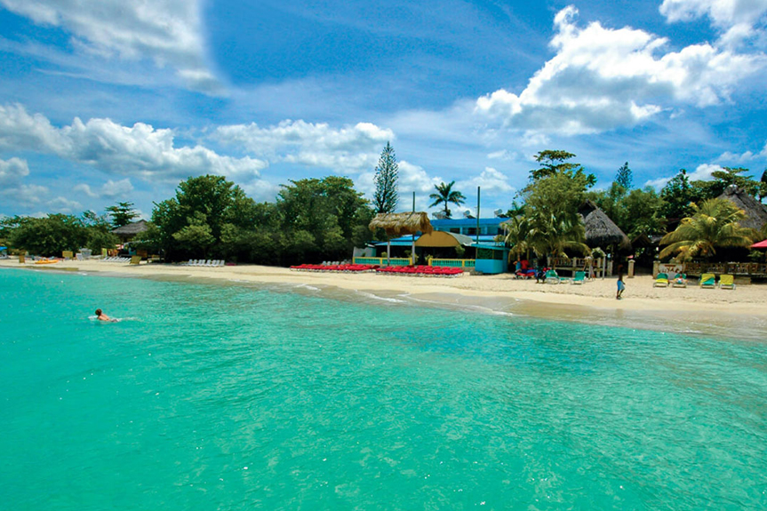 Legends Beach Resort thumbnail 2