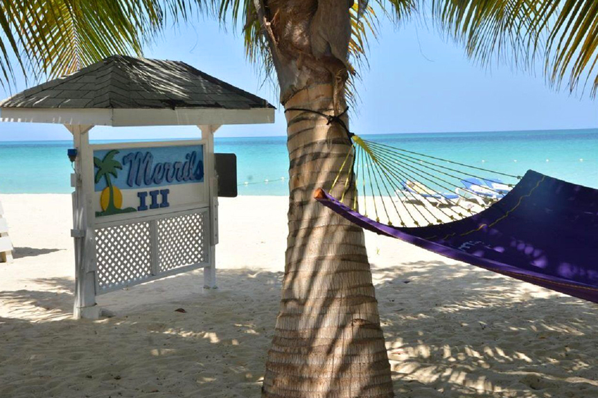 Merrils Beach Resorts image 1