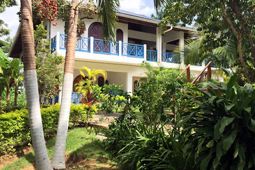 Negril Treehouse Resort thumbnail 3
