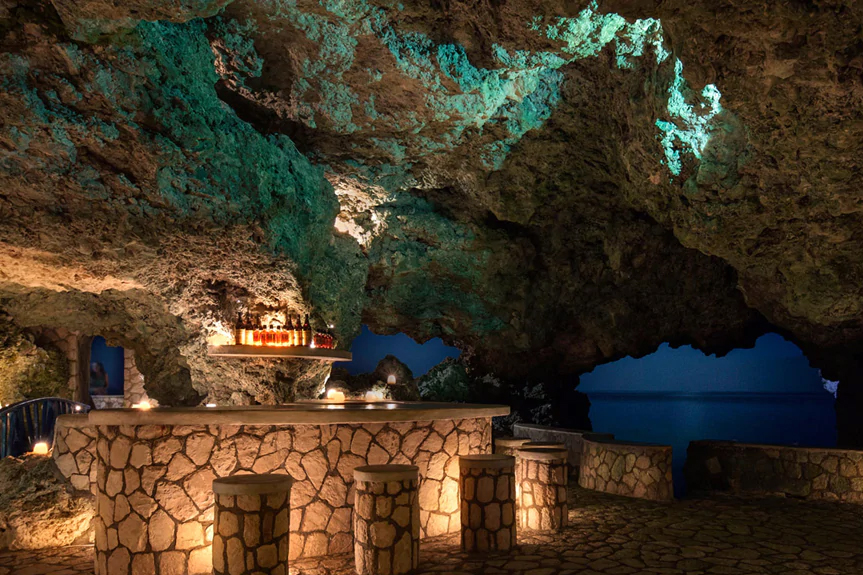 The Caves thumbnail 2
