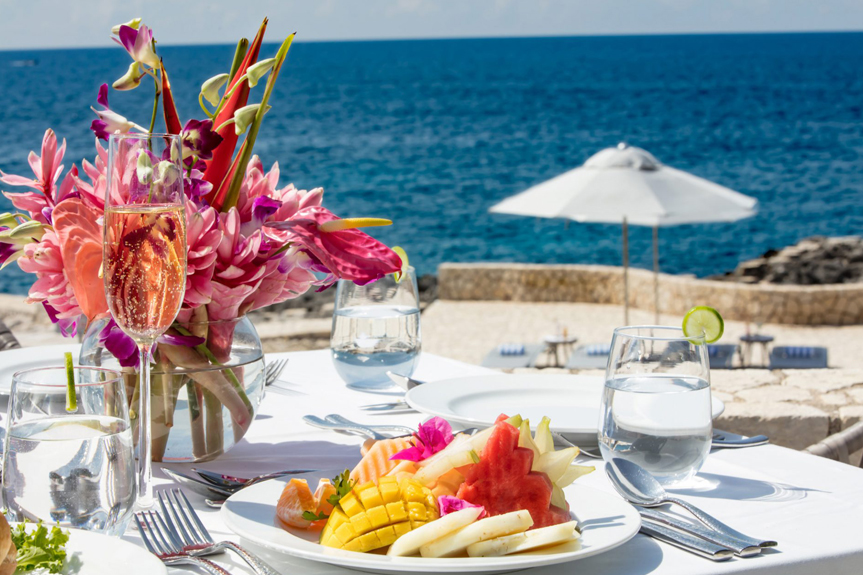 Zest Restaurant at The Cliff Hotel image 1